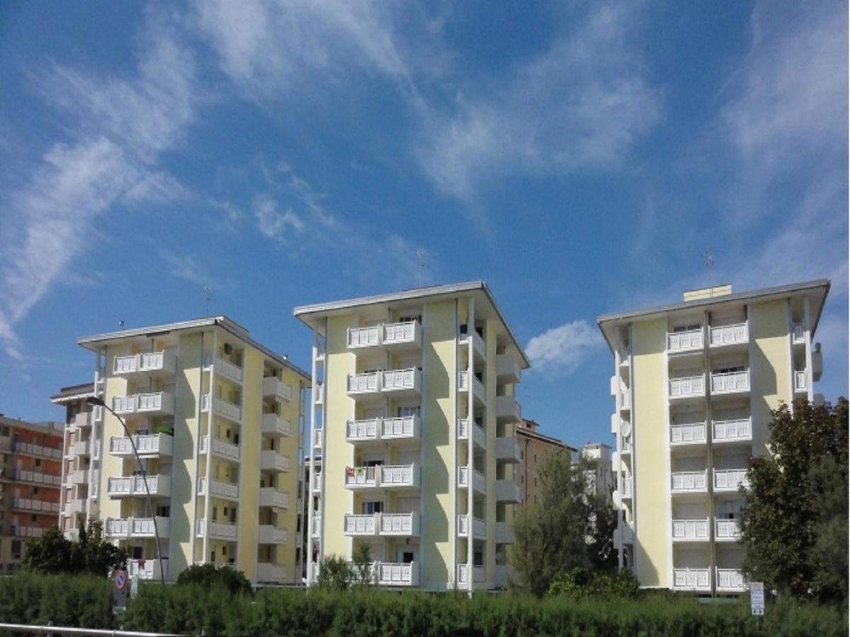 Girasole - Appartamenti Bibione Eksteriør billede